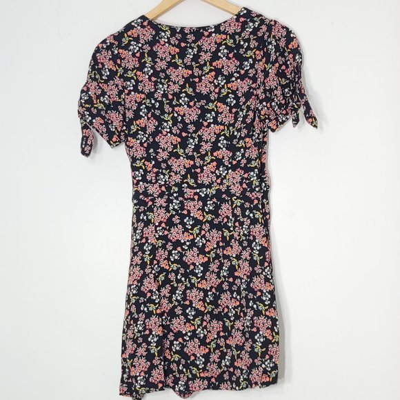 Loft Women's Black Floral Short Sleeve Side tie Wrap-Front V-Neck Romper Dress 0 - Picture 2 of 11